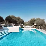 Villa Carpos *