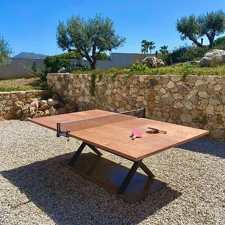 Carpos Villa